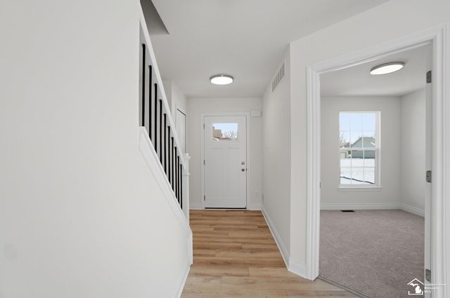 4150 Swan Ridge Lane, Newport, MI 48166