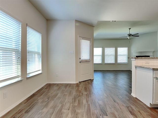 506 Robinson Way, Fate, TX 75189