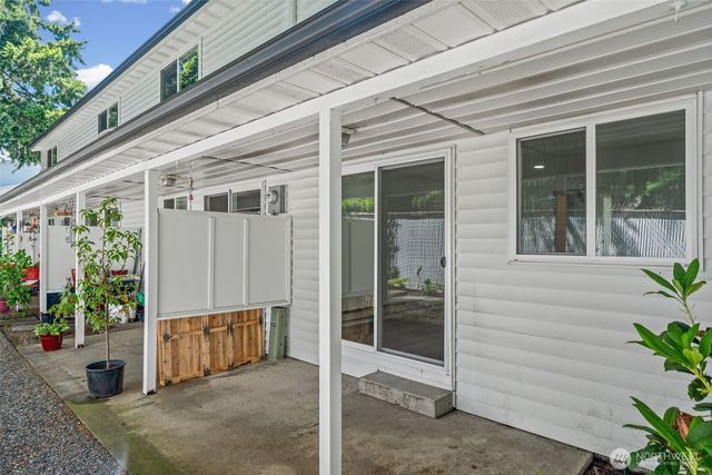 4608 SW 319th Place, Federal Way, WA 98023