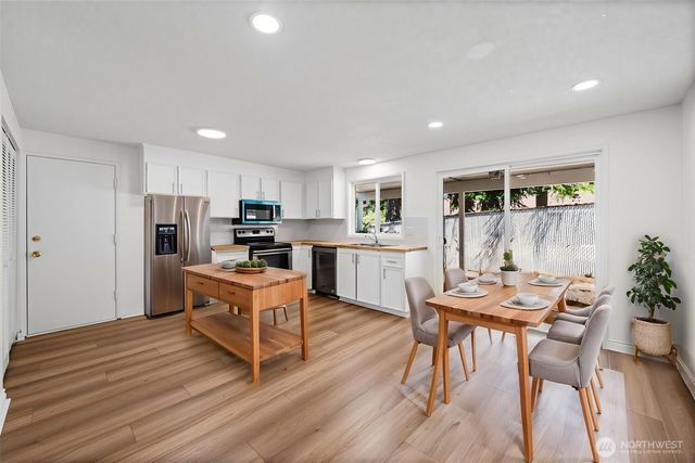 4608 SW 319th Place, Federal Way, WA 98023