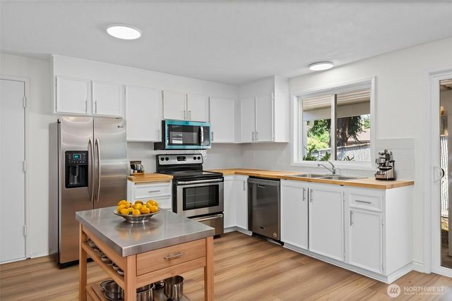 4608 SW 319th Place, Federal Way, WA 98023