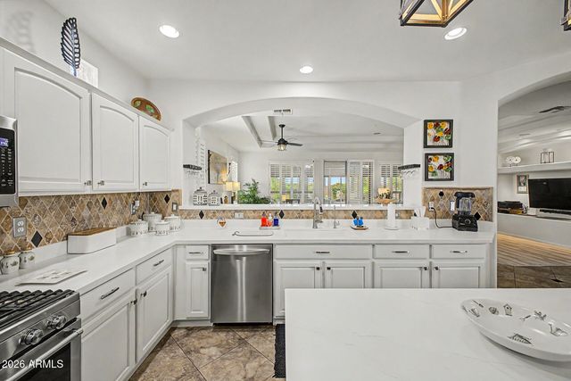 8841 E Sunridge Drive, Sun Lakes, AZ 85248