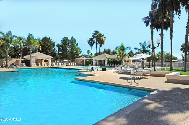8841 E Sunridge Drive, Sun Lakes, AZ 85248