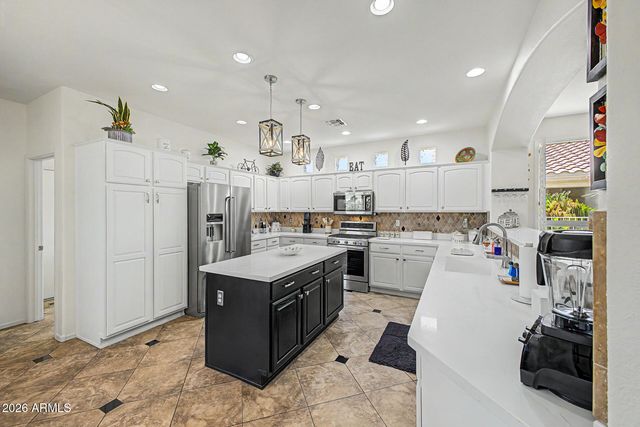 8841 E Sunridge Drive, Sun Lakes, AZ 85248