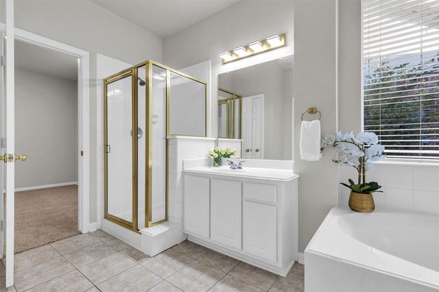 3215 Stratford Pointe Drive, Sugar Land, TX 77498