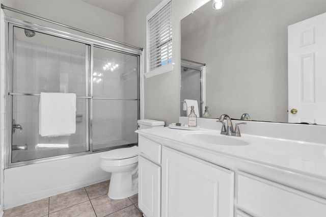 3215 Stratford Pointe Drive, Sugar Land, TX 77498