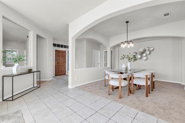 3215 Stratford Pointe Drive, Sugar Land, TX 77498