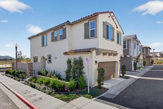 340 Campbell Court, Santa Paula, CA 93060