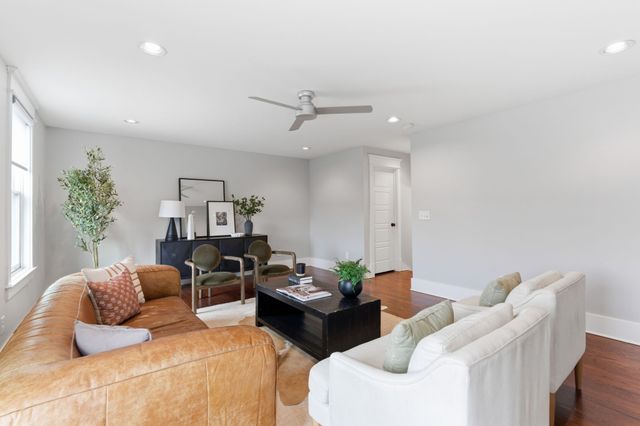 2209 20th Ave, S, Nashville, TN 37212