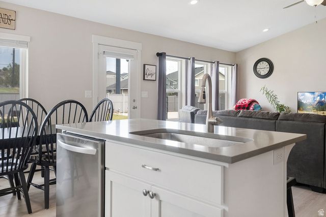 4143 E BERKSHIRE LN, Eagle Mountain, UT 84005