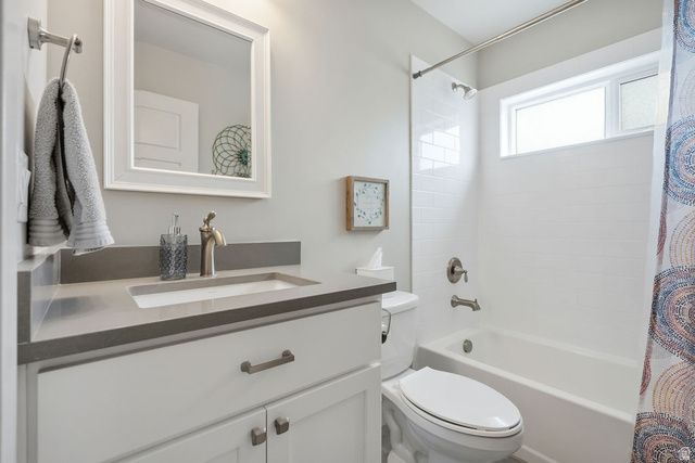 4143 E BERKSHIRE LN, Eagle Mountain, UT 84005