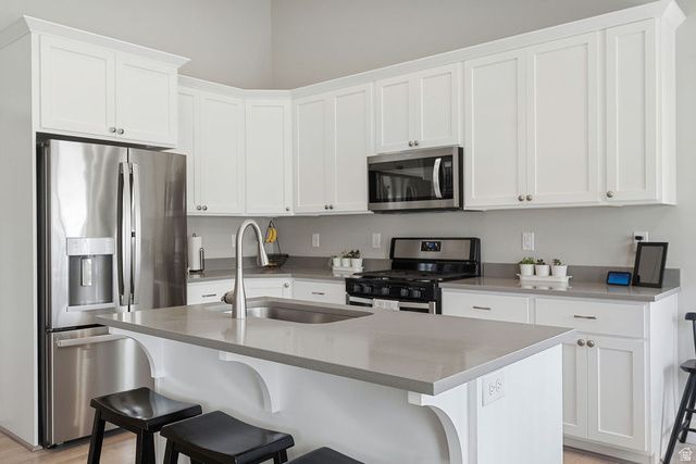 4143 E BERKSHIRE LN, Eagle Mountain, UT 84005