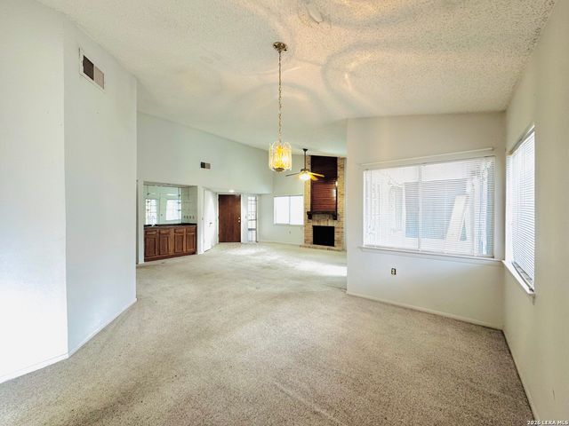 9258 Points Edge, San Antonio, TX 78250