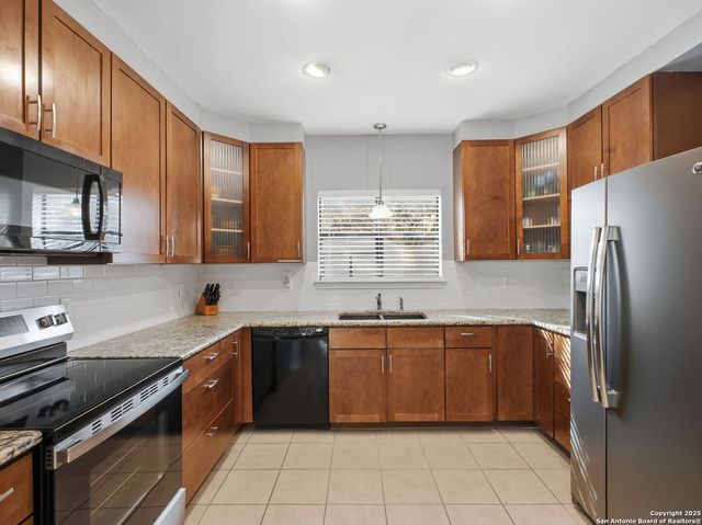 16535 Canyon Cross, San Antonio, TX 78232