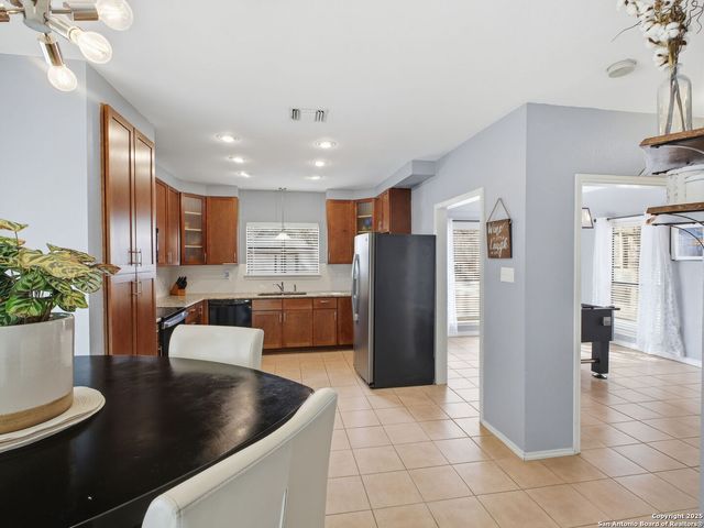 16535 Canyon Cross, San Antonio, TX 78232