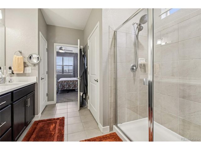 8887 Falcon St, Longmont, CO 80504