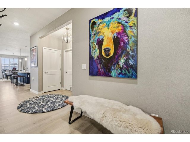 8887 Falcon St, Longmont, CO 80504