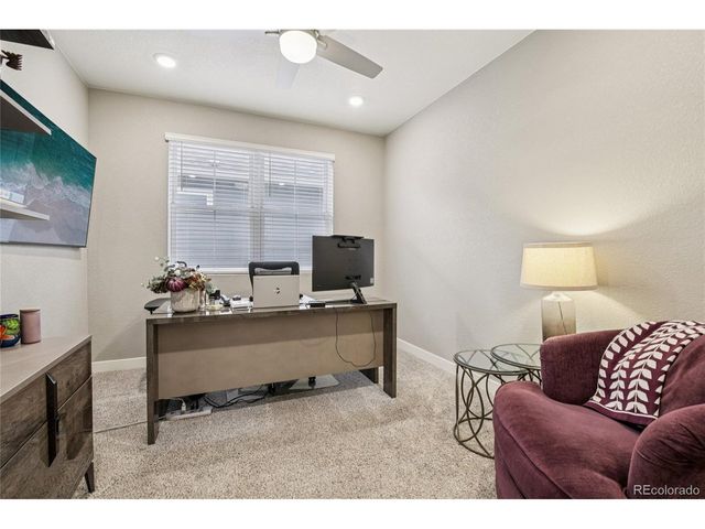 8887 Falcon St, Longmont, CO 80504