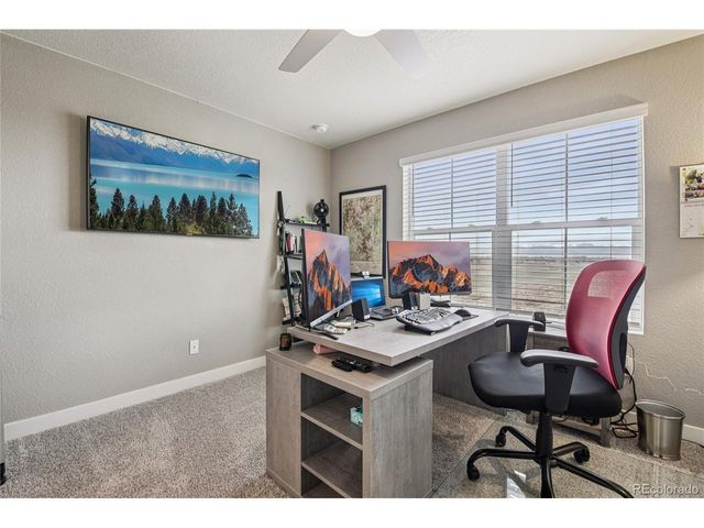 8887 Falcon St, Longmont, CO 80504