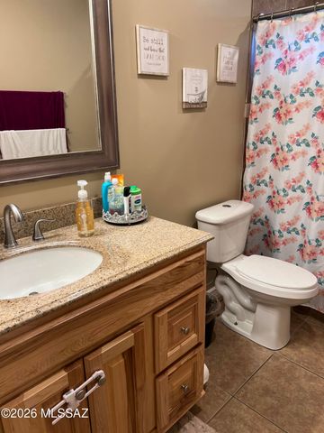 1655 W Sauvignon Drive, Tucson, AZ 85746