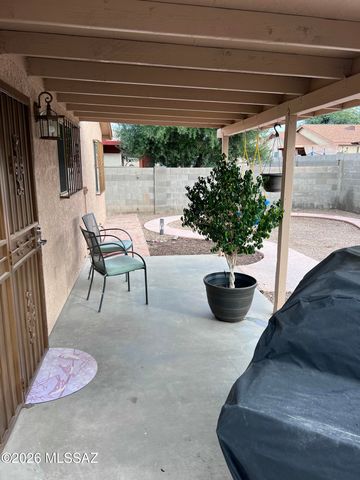 1655 W Sauvignon Drive, Tucson, AZ 85746