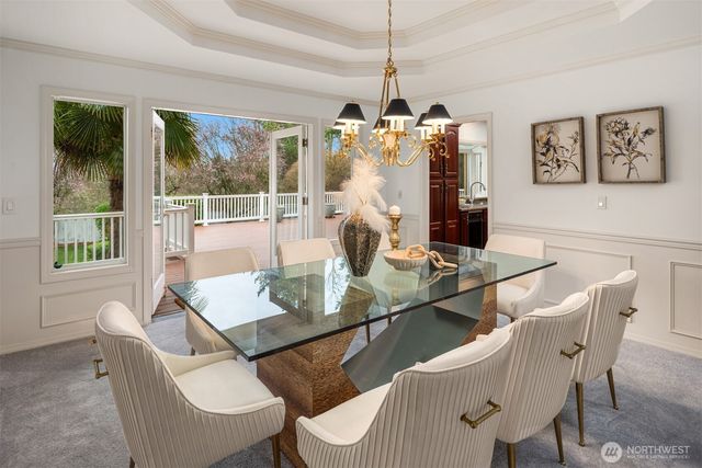 8550 NE 28th Street, Hunts Point, WA 98004