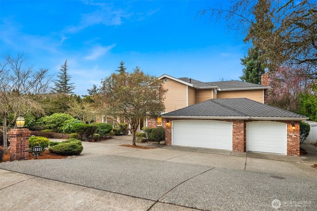 8550 NE 28th Street, Hunts Point, WA 98004