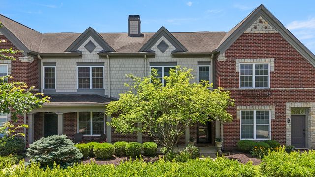 6691 Beekman Place B, Zionsville, IN 46077
