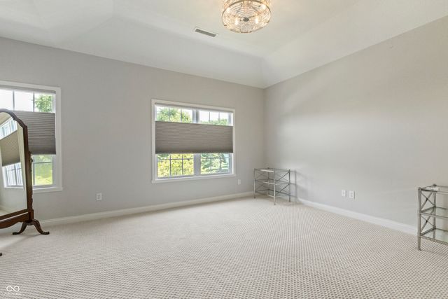 6691 Beekman Place B, Zionsville, IN 46077