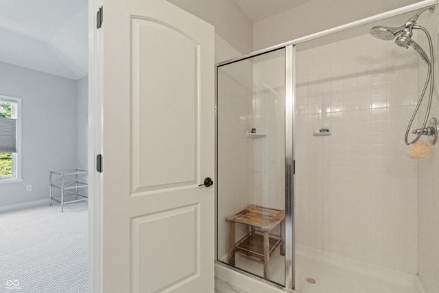 6691 Beekman Place B, Zionsville, IN 46077