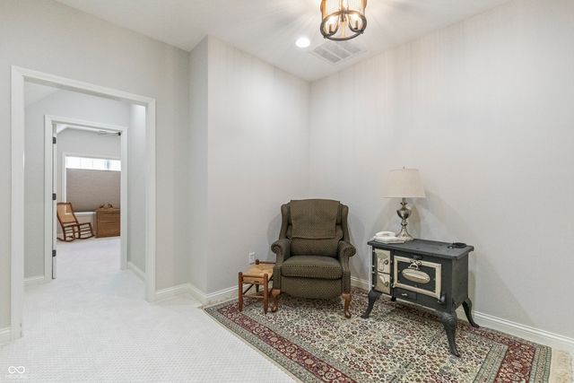 6691 Beekman Place B, Zionsville, IN 46077