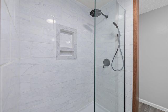 3922 Scarborough Drive, New Haven, IN 46774