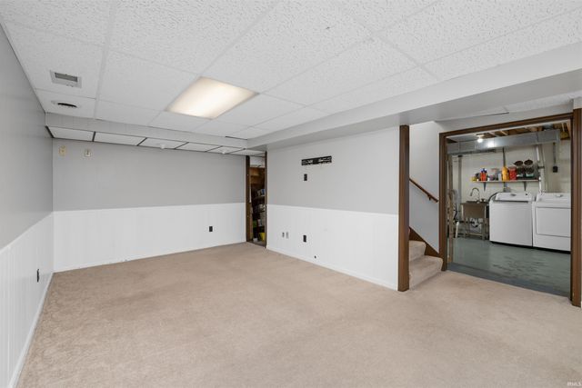 3922 Scarborough Drive, New Haven, IN 46774