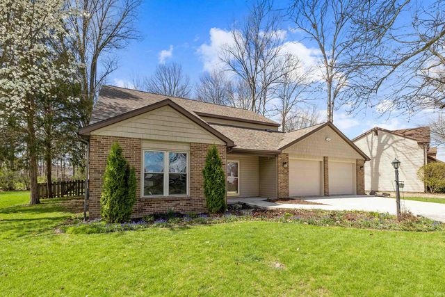 3922 Scarborough Drive, New Haven, IN 46774