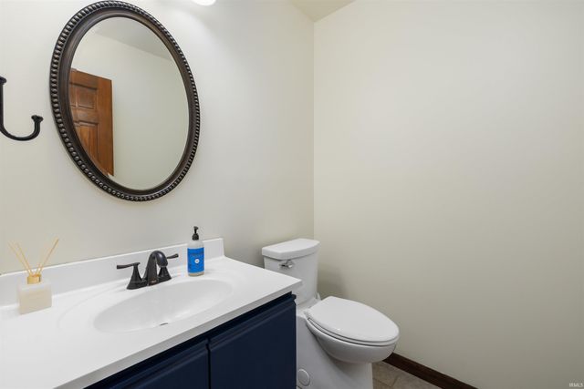 3922 Scarborough Drive, New Haven, IN 46774