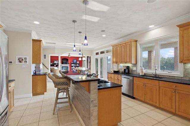 2353 Tierra Monte ARCH, Virginia Beach, VA 23456