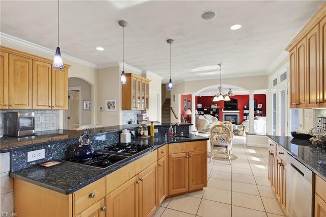 2353 Tierra Monte ARCH, Virginia Beach, VA 23456