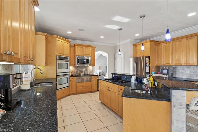 2353 Tierra Monte ARCH, Virginia Beach, VA 23456