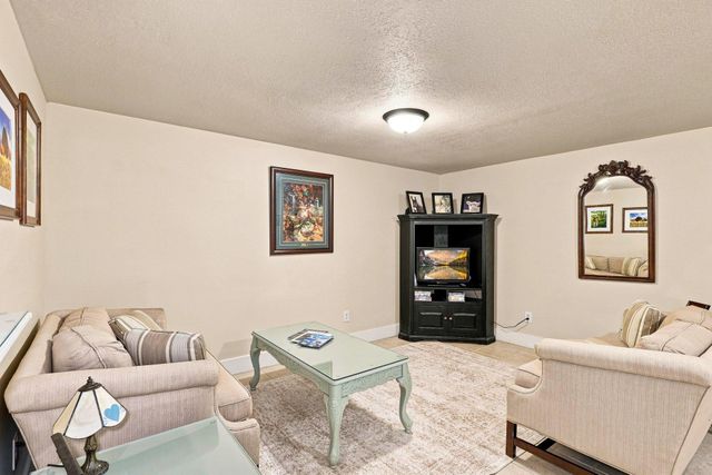 6975 Quartz Avenue, Mayer, MN 55360