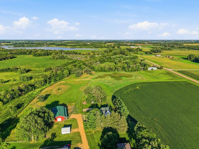 6975 Quartz Avenue, Mayer, MN 55360
