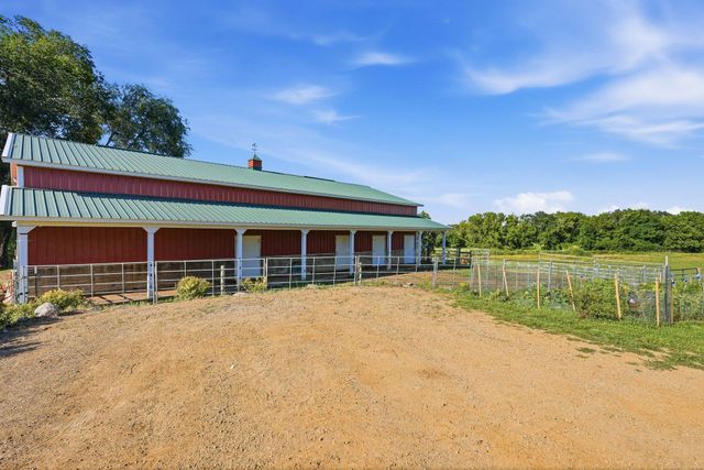 6975 Quartz Avenue, Mayer, MN 55360