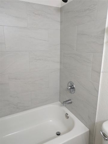 4269 S SEMORAN BOULEVARD 1, Orlando, FL 32822