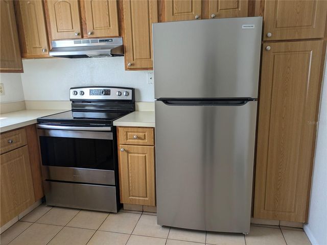 4269 S SEMORAN BOULEVARD 1, Orlando, FL 32822