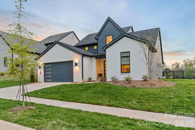 13940 Roosevelt Grove Drive, Huntersville, NC 28078