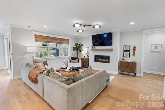13940 Roosevelt Grove Drive, Huntersville, NC 28078
