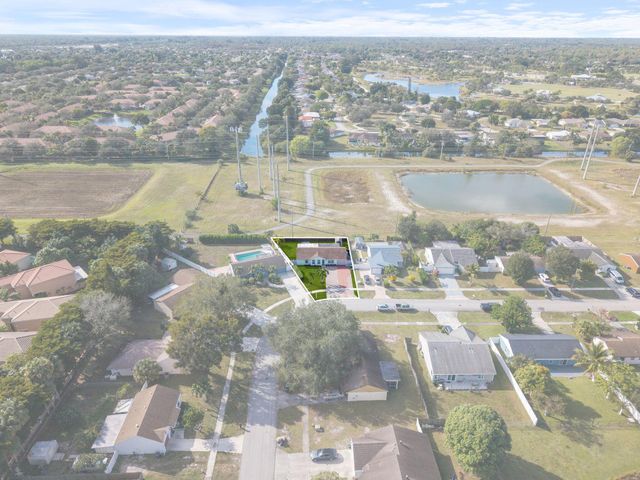 1104 Grandview Circle, Royal Palm Beach, FL 33411