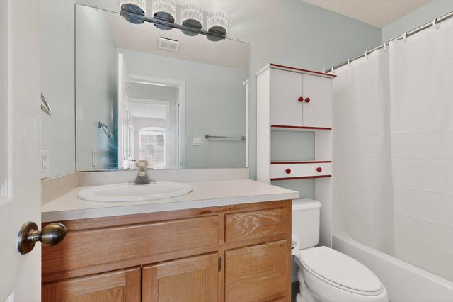 7201 Natalie Janae Lane NE, Albuquerque, NM 87109