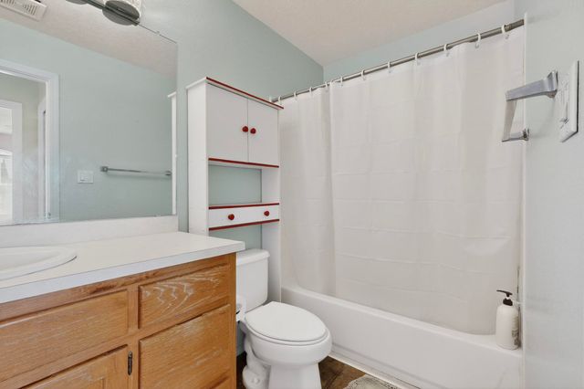 7201 Natalie Janae Lane NE, Albuquerque, NM 87109