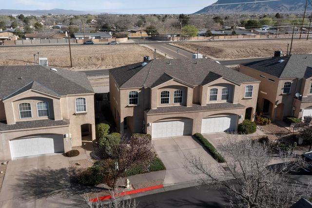 7201 Natalie Janae Lane NE, Albuquerque, NM 87109