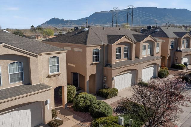 7201 Natalie Janae Lane NE, Albuquerque, NM 87109